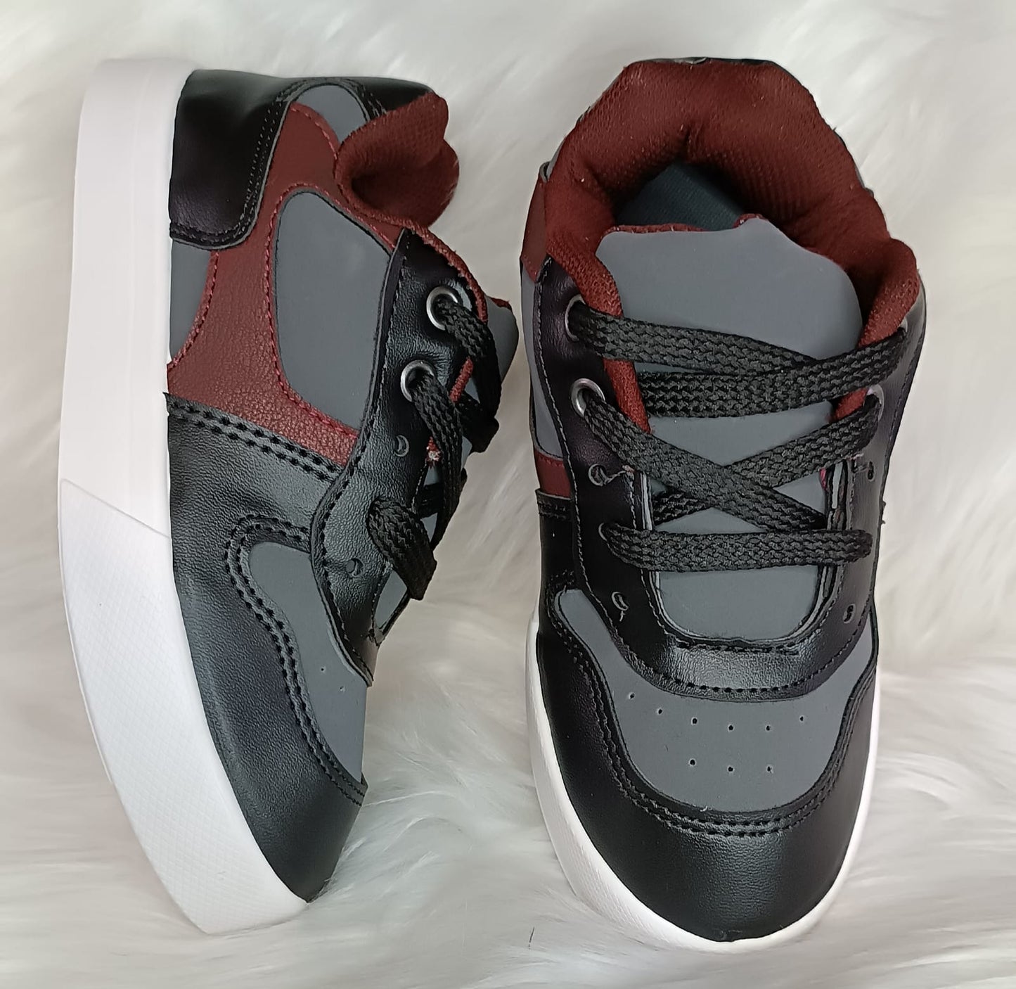 Urban - Gris/Bordo